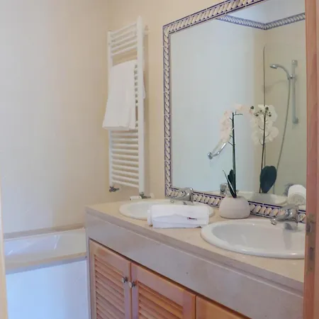 Del Rey Amoreira (Leiria)